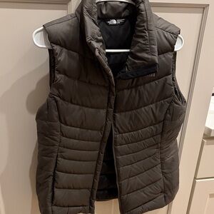 The North Face Quilted Puffer Vest in Olive Green